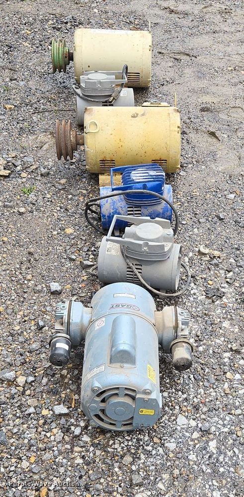 image for item EN3672 Electric motors