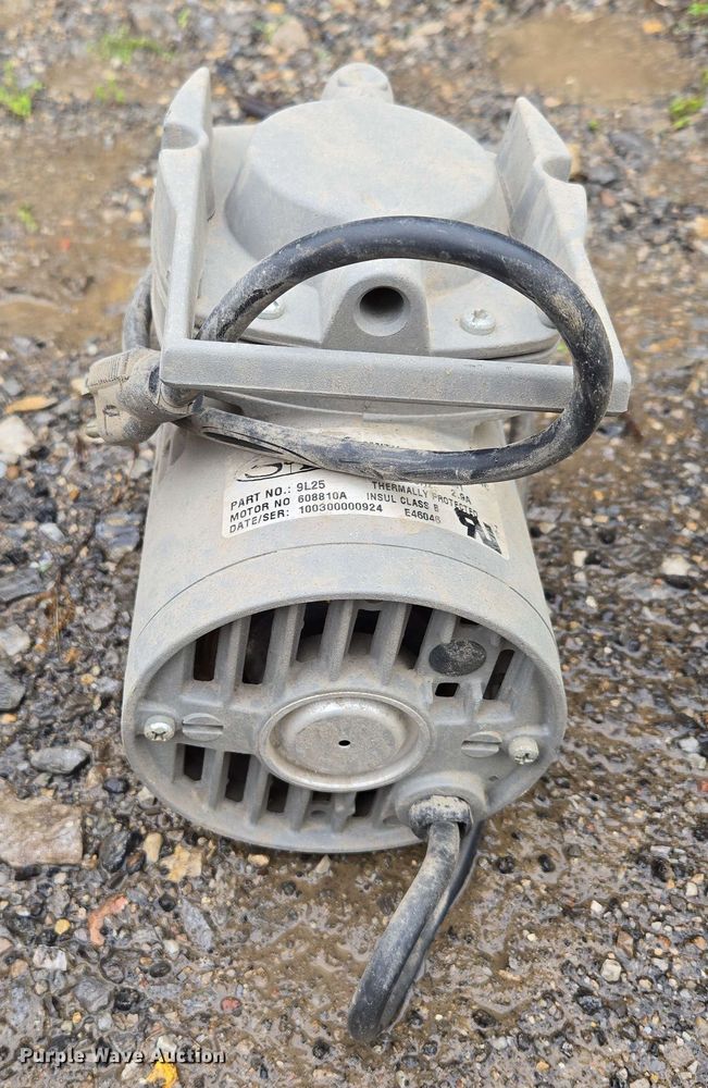 image for item EN3672 Electric motors