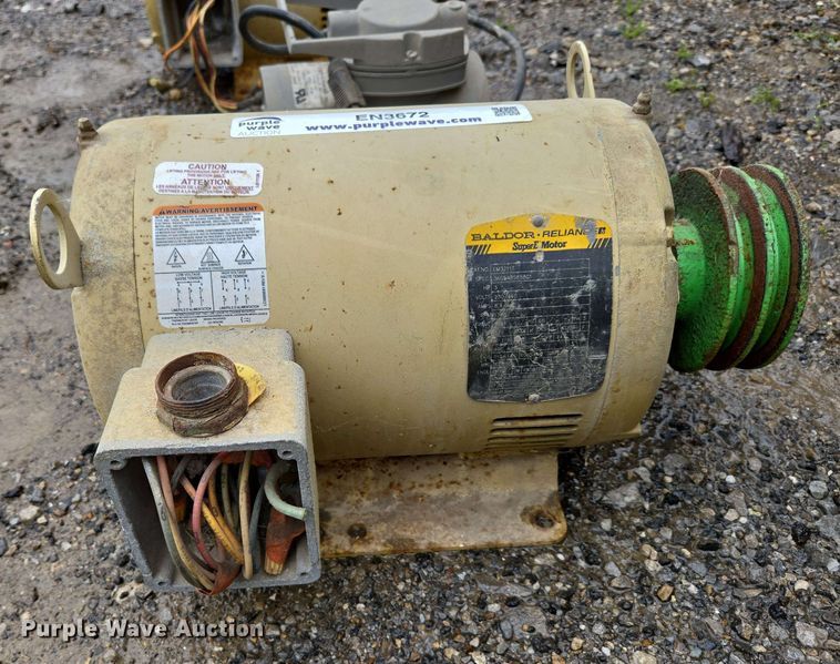 image for item EN3672 Electric motors
