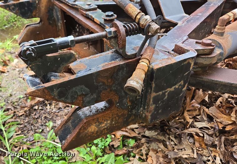 image for item EN3674 Henderson 10' W snow plow