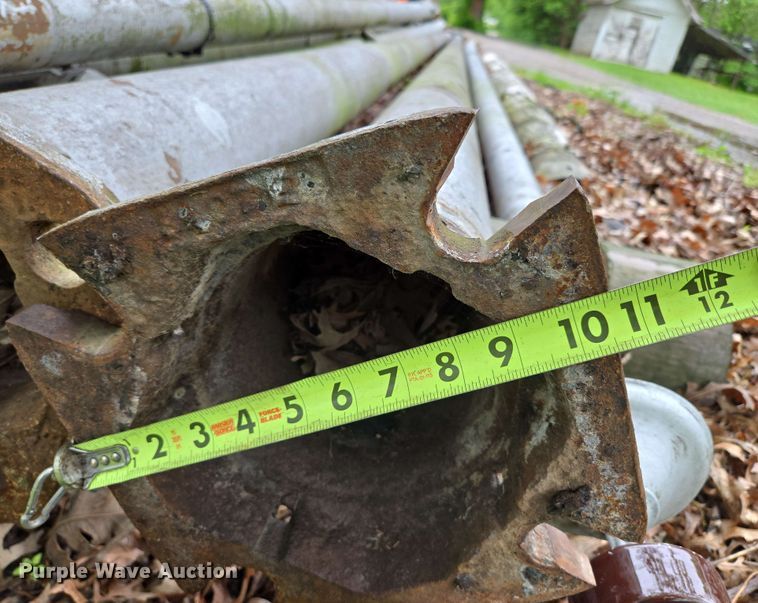 image for item EN3676 (28) The Union Metal light poles