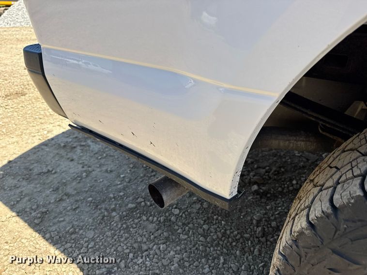 image for item EN4547 2015 Ford F150 XL SuperCrew pickup truck
