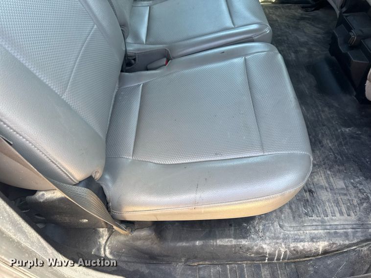 image for item EN4547 2015 Ford F150 XL SuperCrew pickup truck