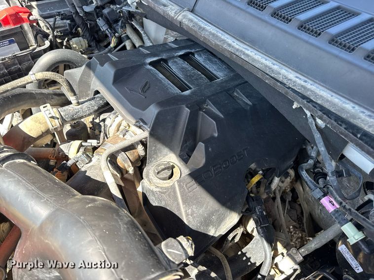 image for item EN4547 2015 Ford F150 XL SuperCrew pickup truck