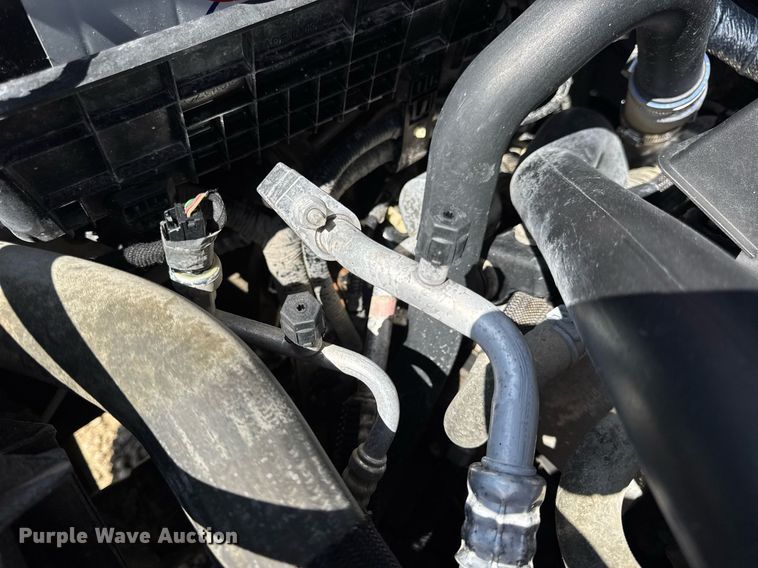 image for item EN4547 2015 Ford F150 XL SuperCrew pickup truck