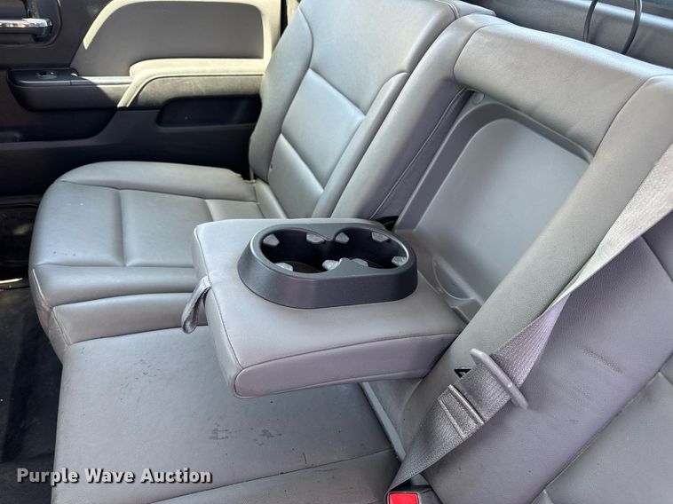 image for item EN4551 2016 Chevrolet Silverado 1500 Crew Cab pickup truck