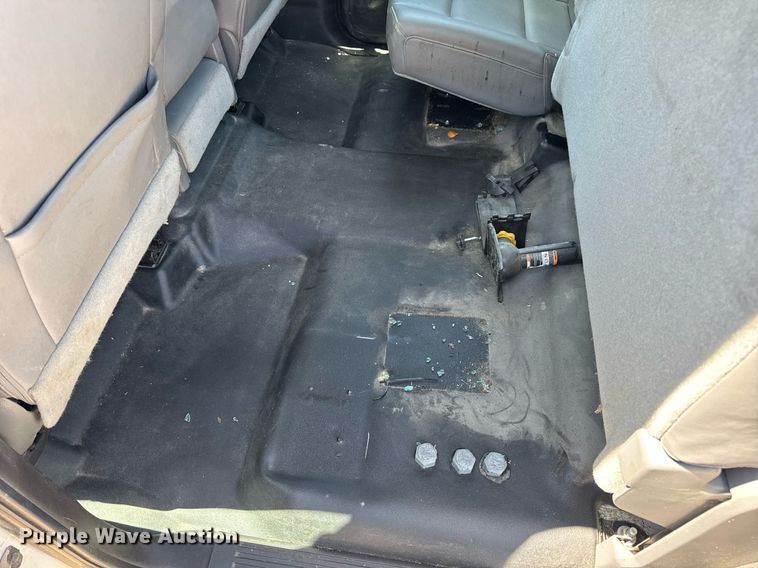 image for item EN4551 2016 Chevrolet Silverado 1500 Crew Cab pickup truck