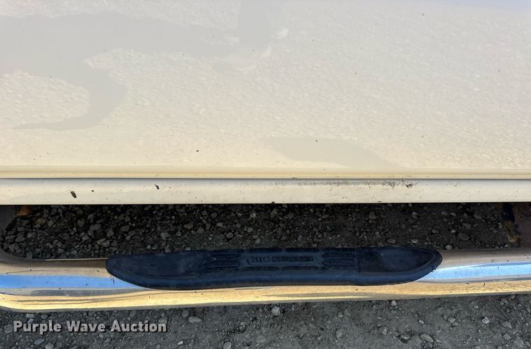 image for item EN4553 2015 Chevrolet Silverado 2500HD Crew Cab pickup truck