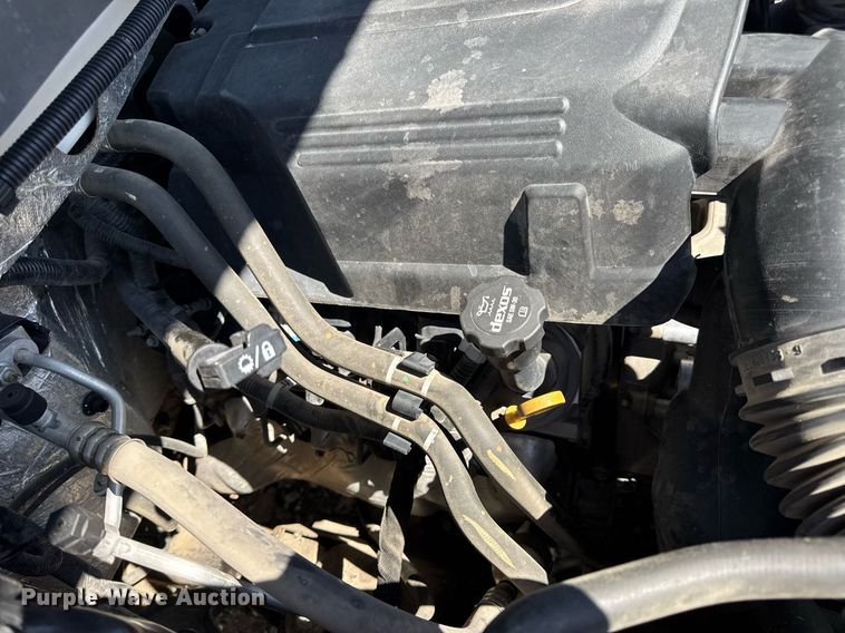 image for item EN4553 2015 Chevrolet Silverado 2500HD Crew Cab pickup truck