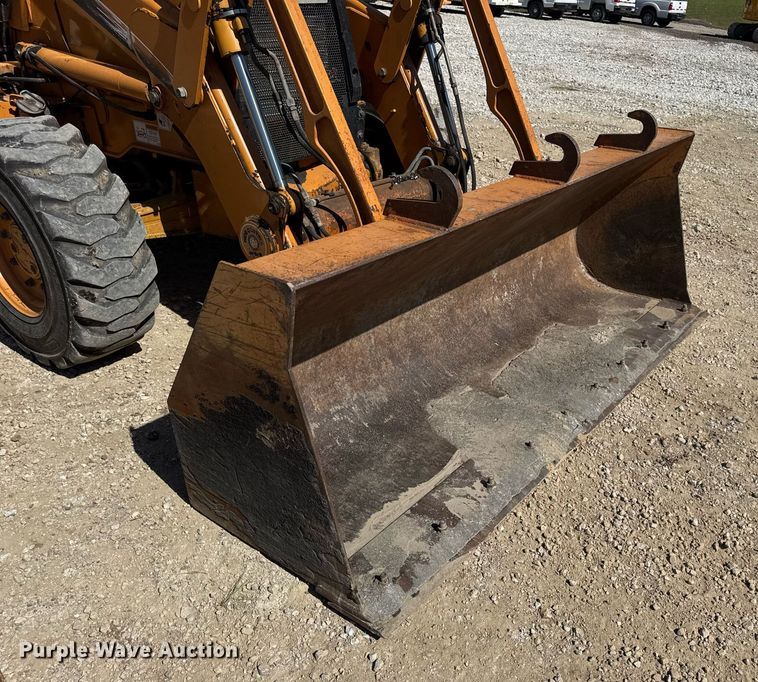 image for item EN4557 2004 Case 590 Super M Series 2 backhoe