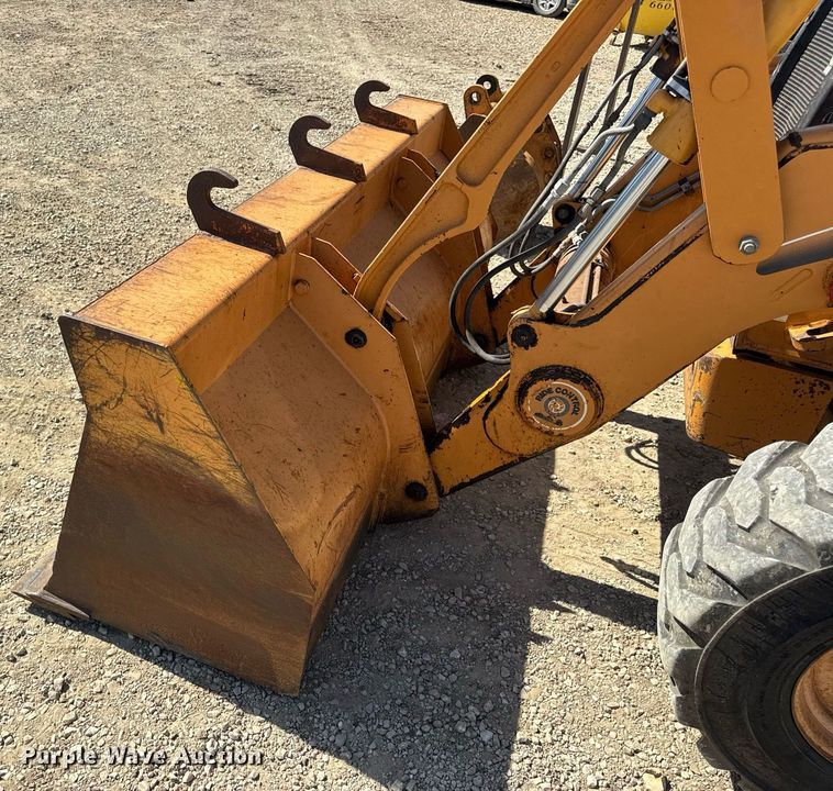 image for item EN4557 2004 Case 590 Super M Series 2 backhoe