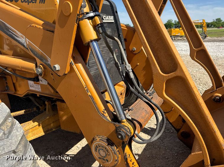 image for item EN4557 2004 Case 590 Super M Series 2 backhoe