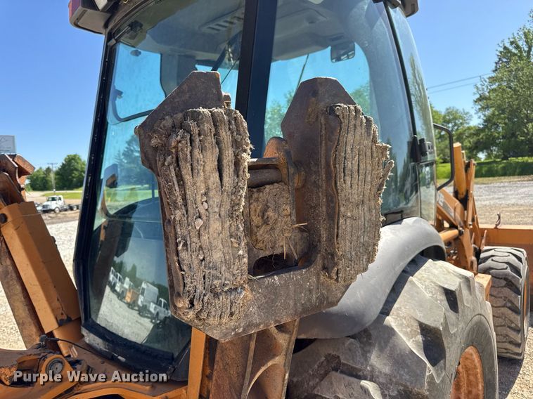 image for item EN4557 2004 Case 590 Super M Series 2 backhoe