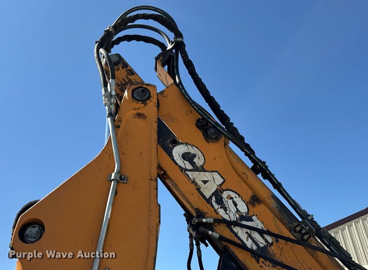 image for item EN4557 2004 Case 590 Super M Series 2 backhoe