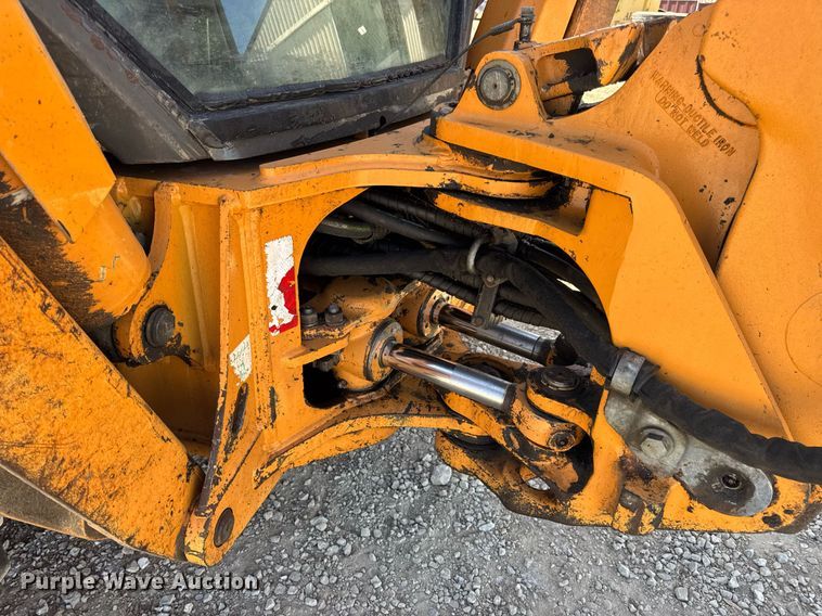 image for item EN4557 2004 Case 590 Super M Series 2 backhoe