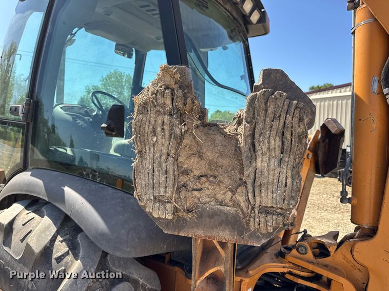 image for item EN4557 2004 Case 590 Super M Series 2 backhoe
