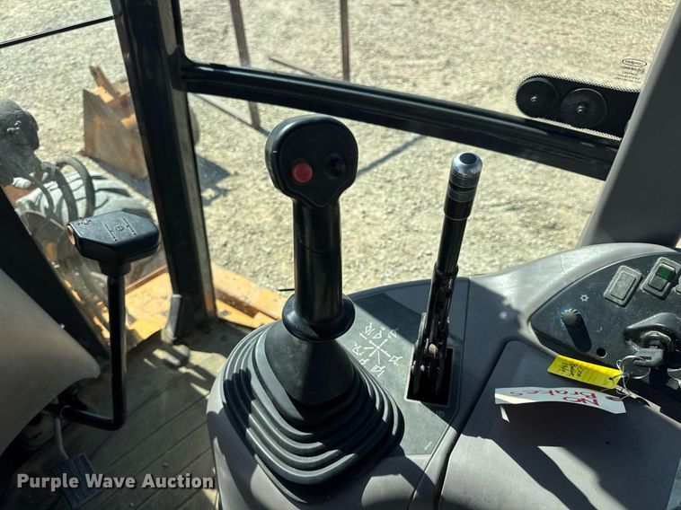 image for item EN4557 2004 Case 590 Super M Series 2 backhoe