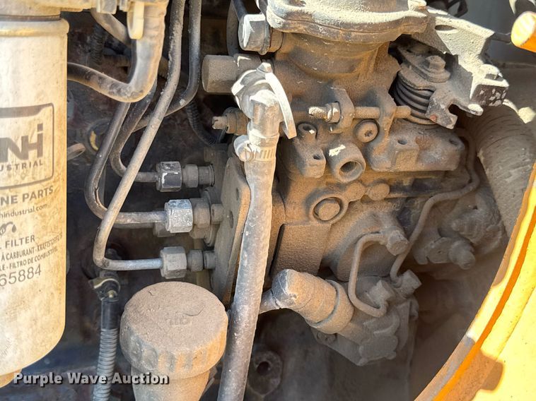 image for item EN4557 2004 Case 590 Super M Series 2 backhoe