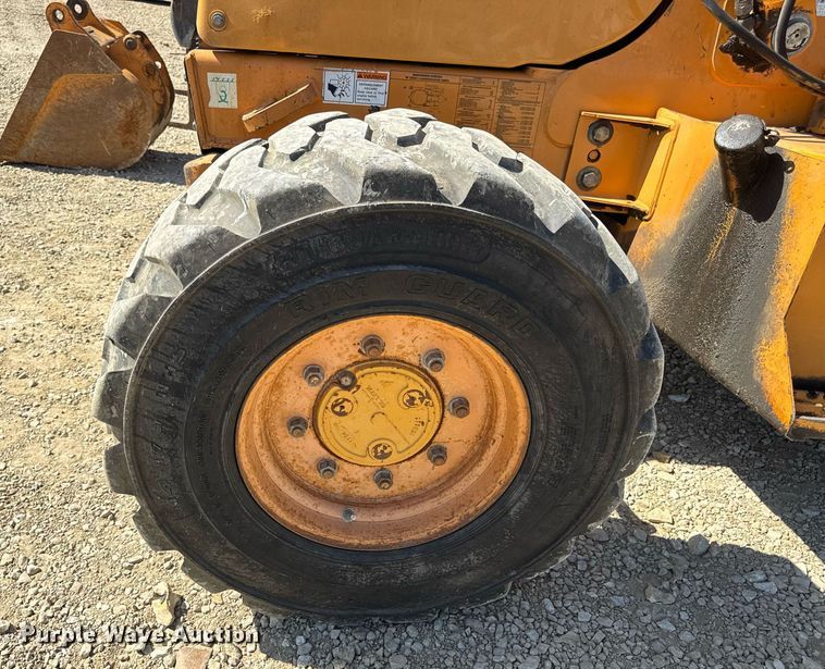 image for item EN4557 2004 Case 590 Super M Series 2 backhoe