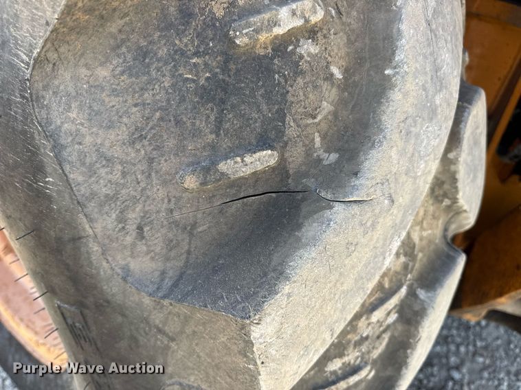 image for item EN4557 2004 Case 590 Super M Series 2 backhoe