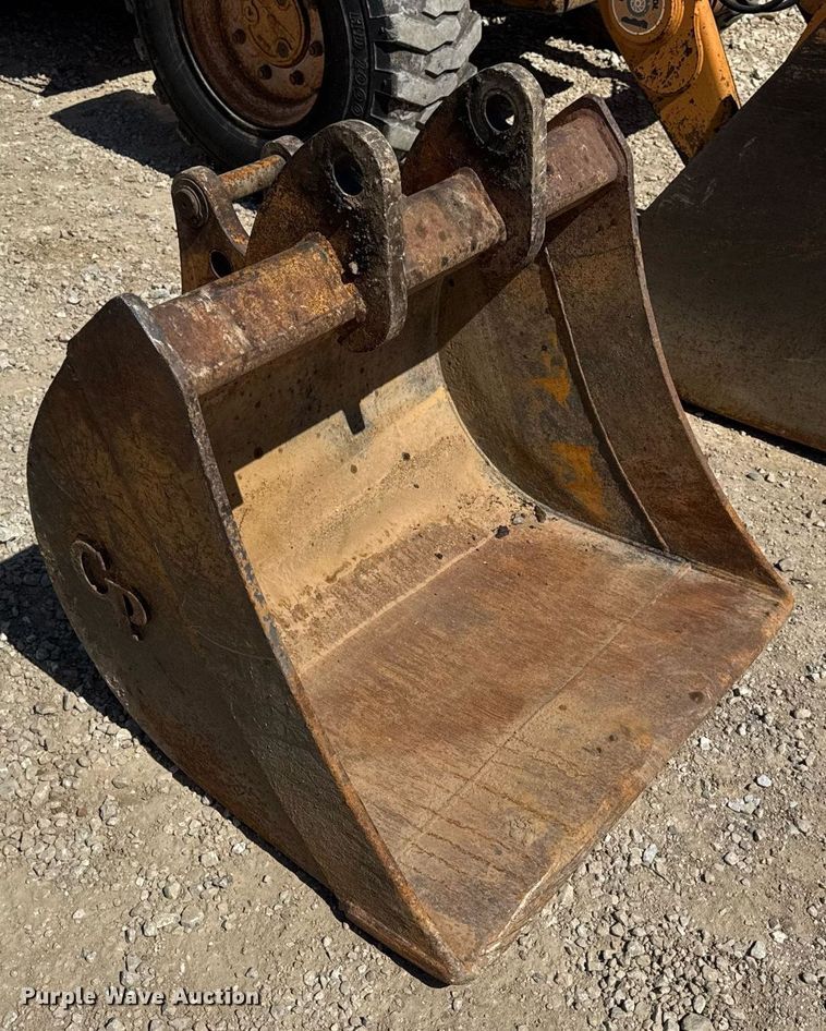 image for item EN4558 2007 Case 590 Super M Series 2 backhoe