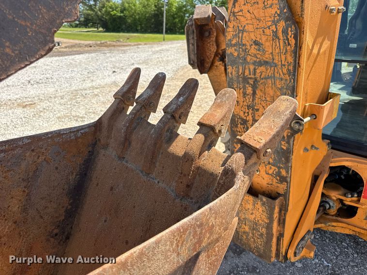 image for item EN4558 2007 Case 590 Super M Series 2 backhoe