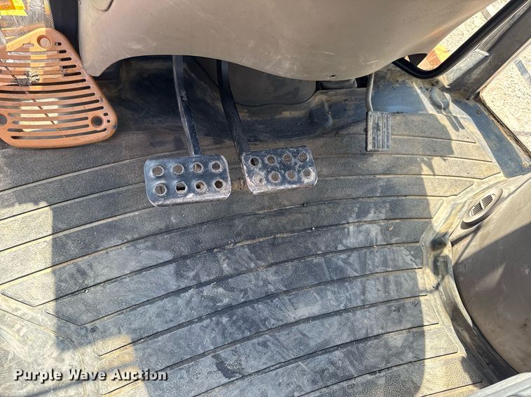 image for item EN4558 2007 Case 590 Super M Series 2 backhoe