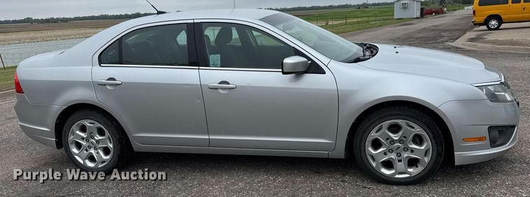 image for item EQ1411 2010 Ford Fusion 