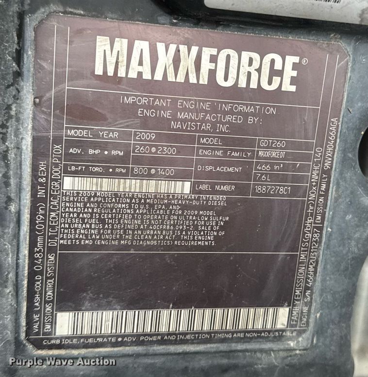 image for item EQ1482 2011 International DuraStar 4400 bucket truck