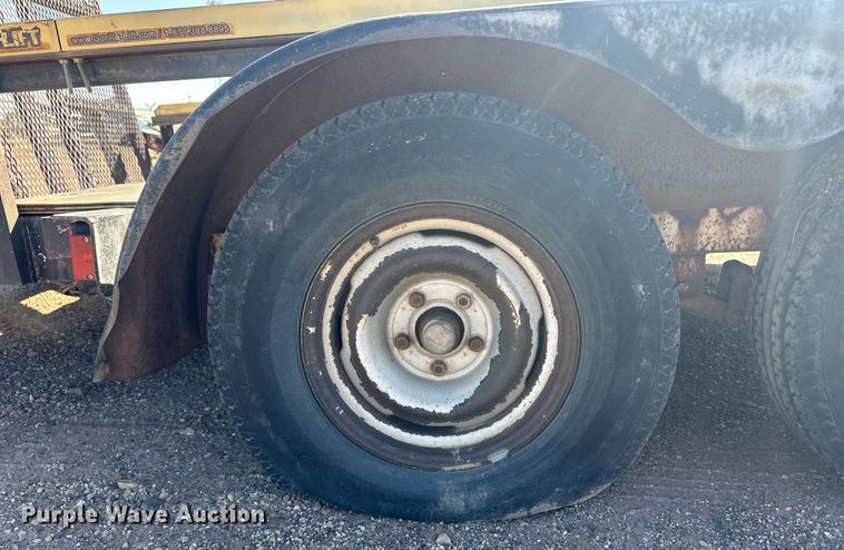 image for item EQ4609 1993 PJ utility trailer