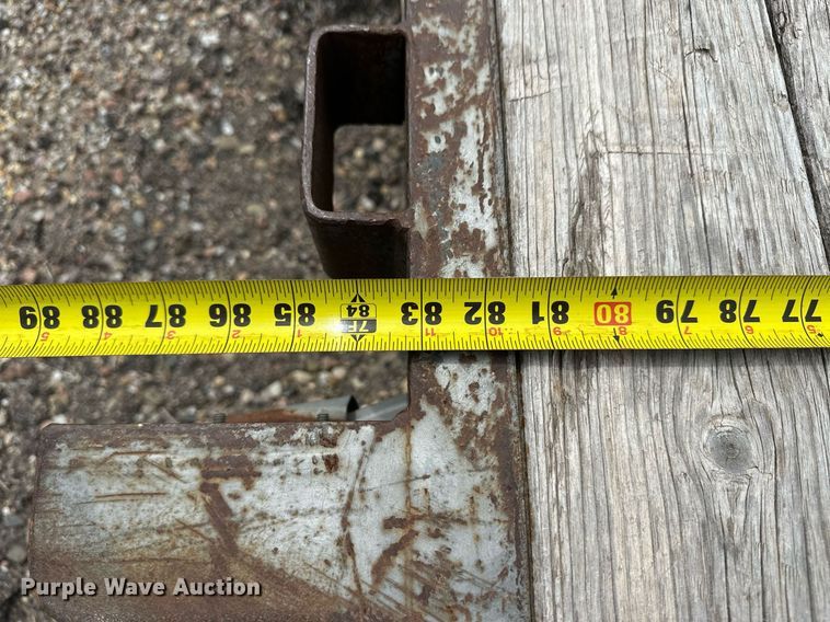 image for item EQ4719 1998 Neal utility trailer