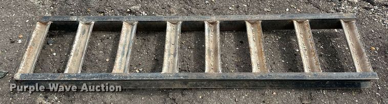 image for item EQ4719 1998 Neal utility trailer