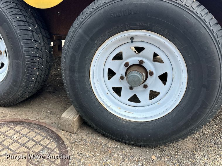 image for item EQ4719 1998 Neal utility trailer