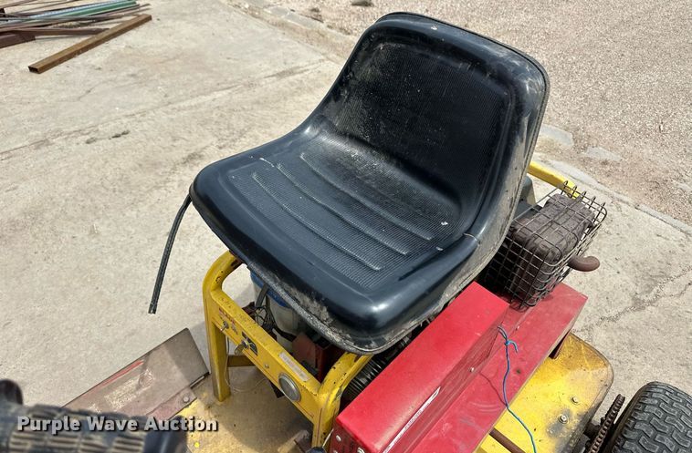 image for item EQ4720 Wegele 36 lawn mower