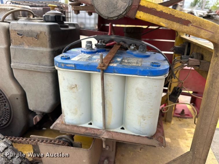 image for item EQ4720 Wegele 36 lawn mower