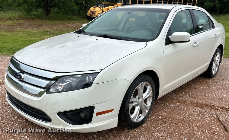 image for item EQ4722 2012 Ford Fusion SE 