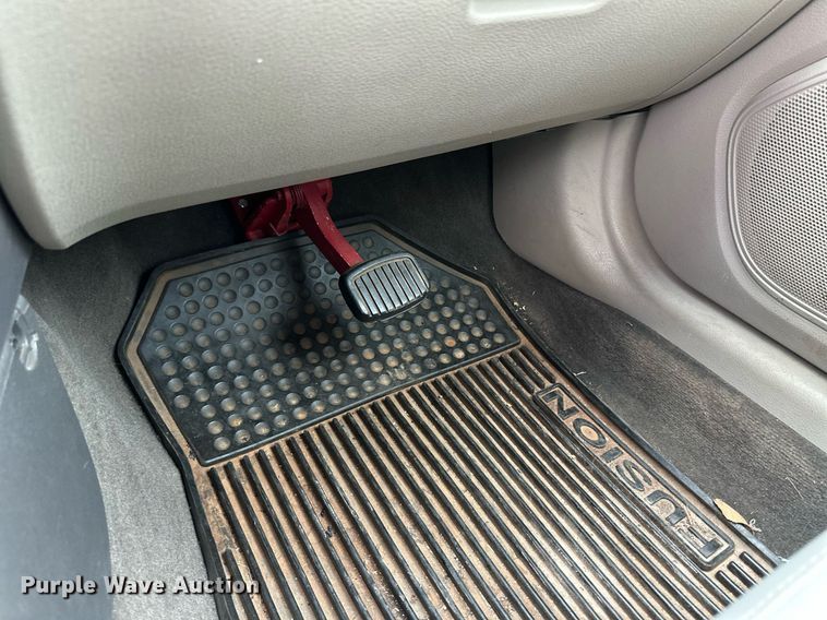 image for item EQ4722 2012 Ford Fusion SE 