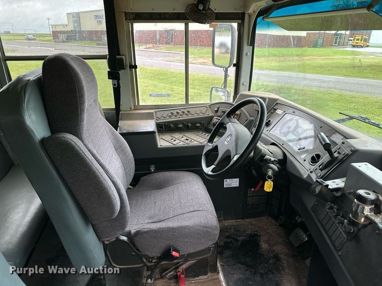 image for item EQ4723 2012 Blue Bird Vision school bus