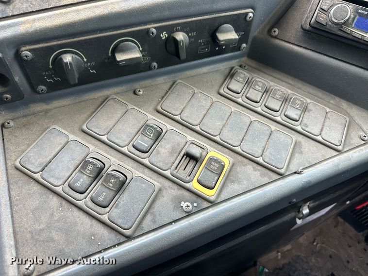 image for item EQ4723 2012 Blue Bird Vision school bus