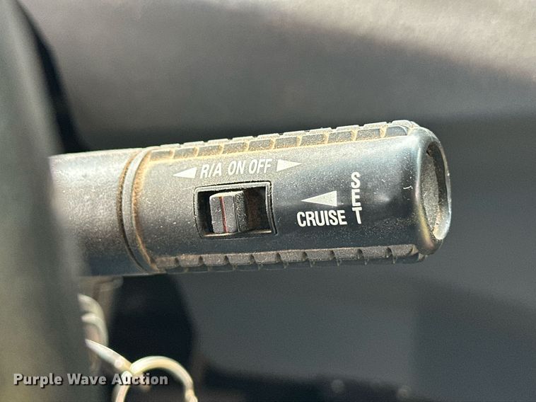 image for item EQ4723 2012 Blue Bird Vision school bus