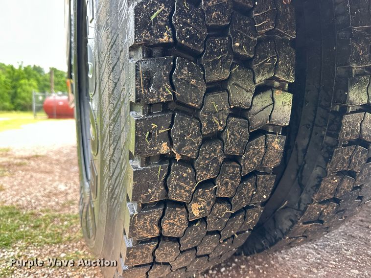 image for item EQ4723 2012 Blue Bird Vision school bus