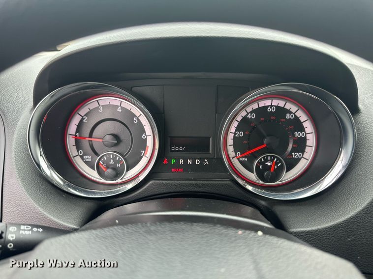 image for item EQ4727 2019 Dodge Grand Caravan van