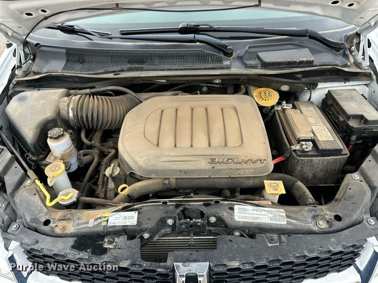 image for item EQ4727 2019 Dodge Grand Caravan van