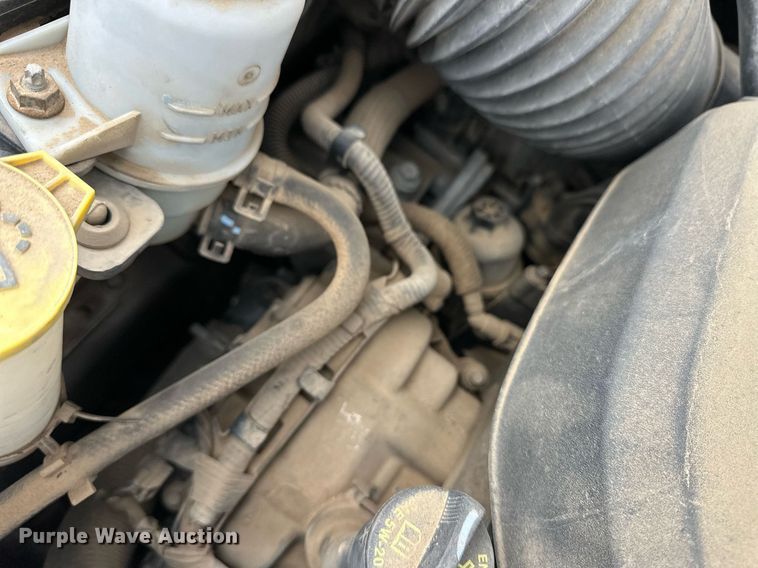 image for item EQ4728 2014 Chrysler Town & Country van