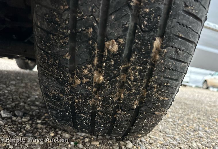 image for item EQ4729 2014 Chrysler Town & Country van