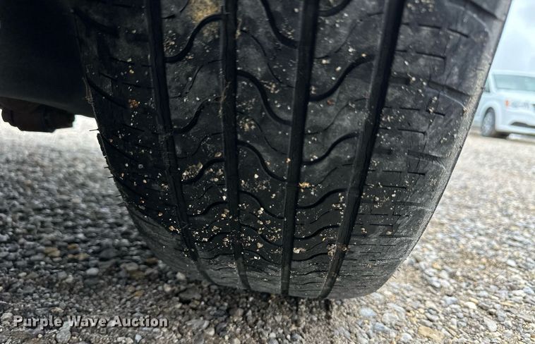 image for item EQ4729 2014 Chrysler Town & Country van