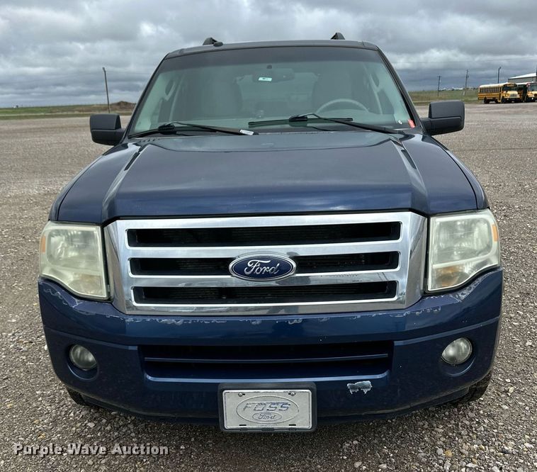 image for item EQ4730 2011 Ford Expedition EL SUV