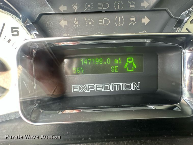 image for item EQ4730 2011 Ford Expedition EL SUV