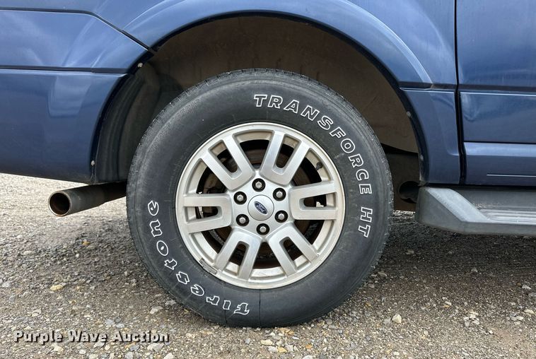 image for item EQ4730 2011 Ford Expedition EL SUV