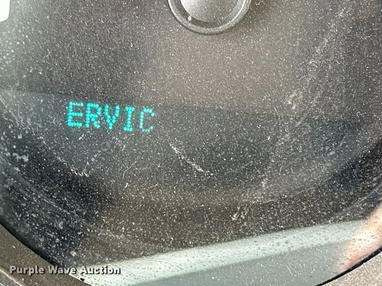 image for item EQ4731 2008 Chevrolet Silverado 3500HD Ext. Cab utility bed pickup truck